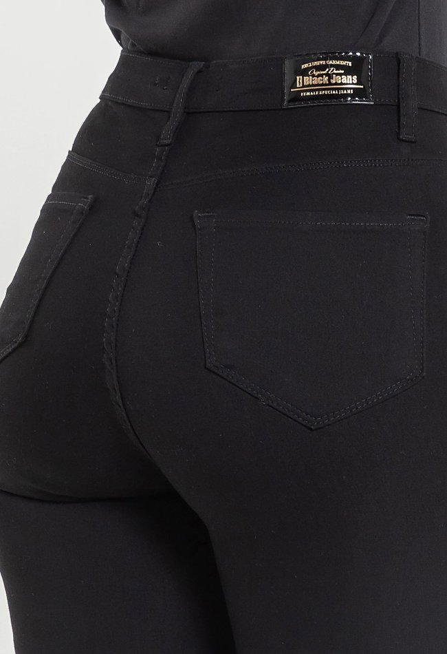 04 calca feminina skinny intermediaria preta
